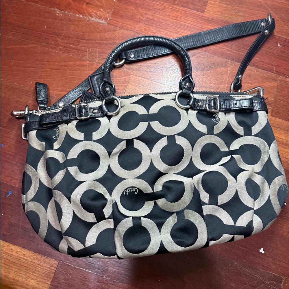 Coach bag-Stylish Black and Tan Handbag